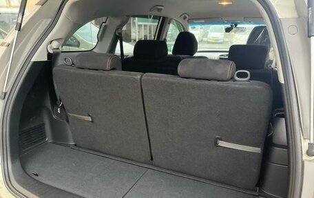 Honda Stream II, 2011 год, 870 000 рублей, 7 фотография