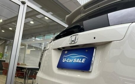Honda Stream II, 2011 год, 870 000 рублей, 5 фотография