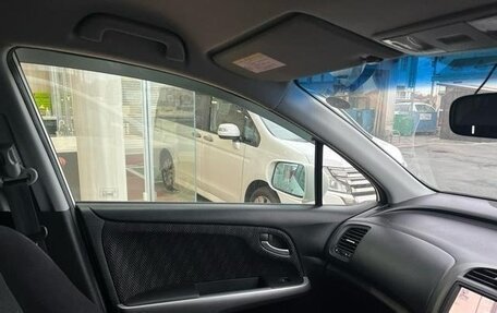 Honda Stream II, 2011 год, 870 000 рублей, 33 фотография