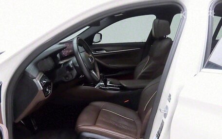 BMW 5 серия, 2020 год, 3 200 000 рублей, 6 фотография