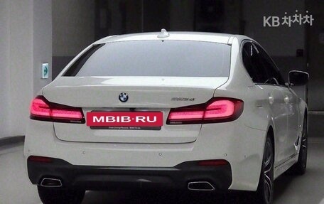 BMW 5 серия, 2020 год, 3 200 000 рублей, 4 фотография