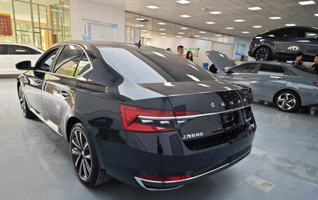 Skoda Superb III рестайлинг, 2025 год, 2 378 000 рублей, 2 фотография