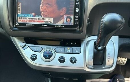 Honda Stream II, 2011 год, 875 000 рублей, 15 фотография