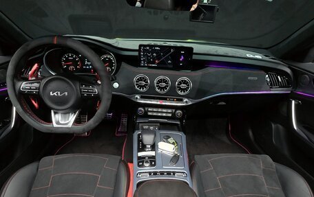 KIA Stinger I, 2021 год, 6 200 213 рублей, 8 фотография