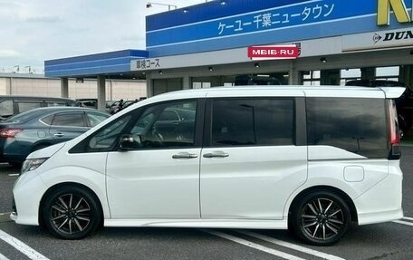 Honda Stepwgn IV, 2016 год, 1 395 000 рублей, 8 фотография