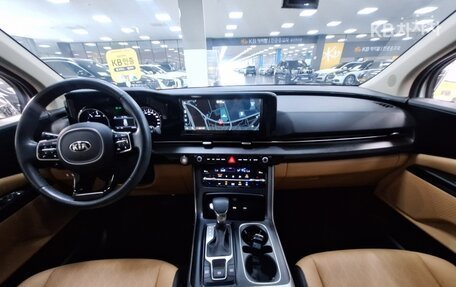 KIA Carnival, 2021 год, 2 307 999 рублей, 6 фотография
