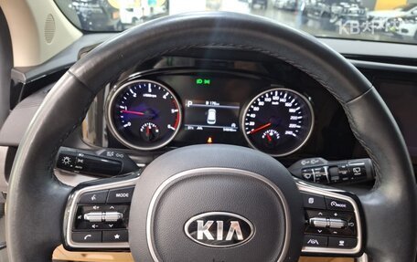 KIA Carnival, 2021 год, 2 307 999 рублей, 7 фотография
