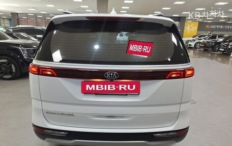 KIA Carnival, 2021 год, 2 307 999 рублей, 20 фотография