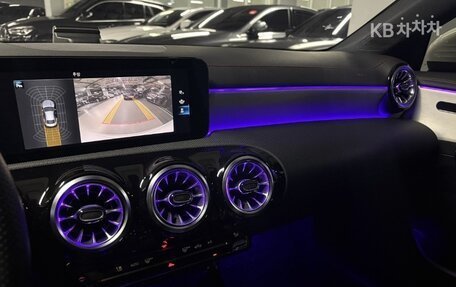 Mercedes-Benz CLA, 2022 год, 3 130 000 рублей, 9 фотография