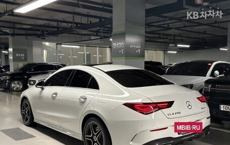 Mercedes-Benz CLA, 2022 год, 3 130 000 рублей, 3 фотография