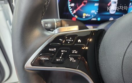 Mercedes-Benz E-Класс, 2021 год, 3 100 000 рублей, 14 фотография