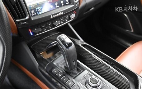 Maserati Levante I, 2021 год, 4 850 000 рублей, 13 фотография