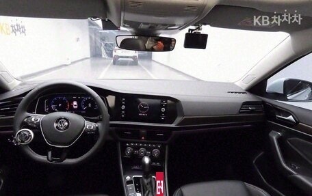 Volkswagen Jetta VII, 2021 год, 2 430 000 рублей, 7 фотография