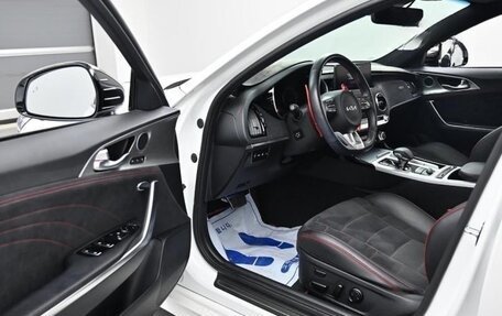 KIA Stinger I, 2022 год, 3 500 000 рублей, 17 фотография
