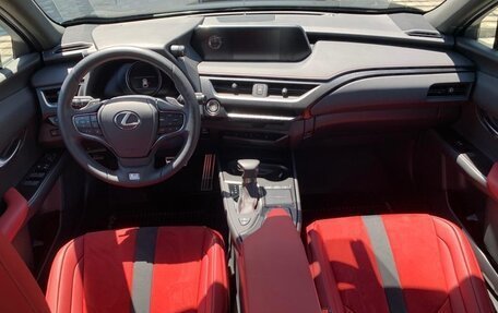 Lexus UX I, 2019 год, 3 450 000 рублей, 5 фотография