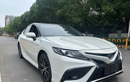 Toyota Camry, 2022 год, 2 355 010 рублей, 2 фотография