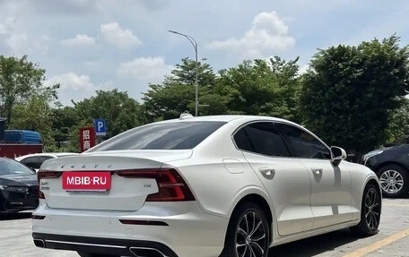 Volvo S60 III, 2021 год, 2 153 027 рублей, 6 фотография