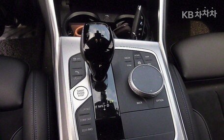 BMW 3 серия, 2022 год, 3 820 000 рублей, 10 фотография
