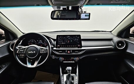 KIA K3, 2022 год, 1 720 000 рублей, 5 фотография