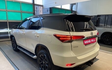 Toyota Fortuner II, 2021 год, 3 990 000 рублей, 4 фотография