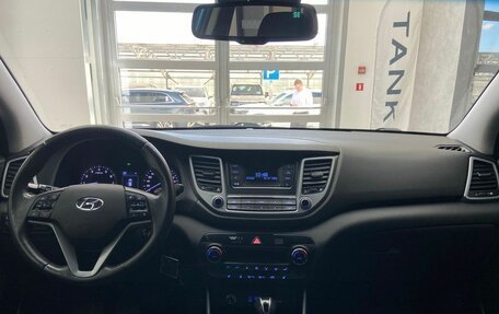 Hyundai Tucson III, 2017 год, 1 850 000 рублей, 15 фотография