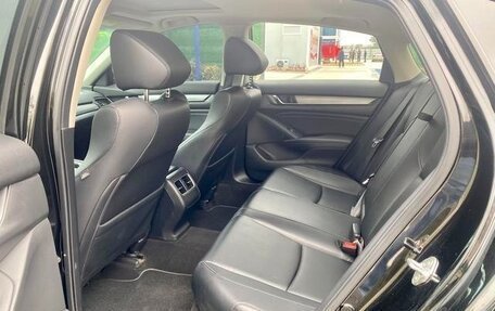 Honda Accord IX рестайлинг, 2021 год, 1 810 000 рублей, 15 фотография