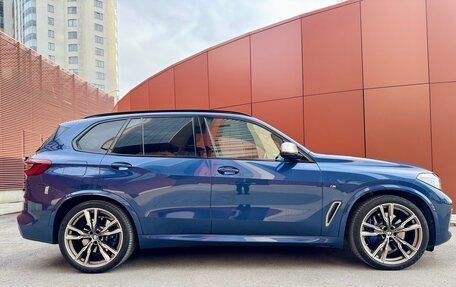 BMW X5, 2019 год, 5 990 000 рублей, 2 фотография