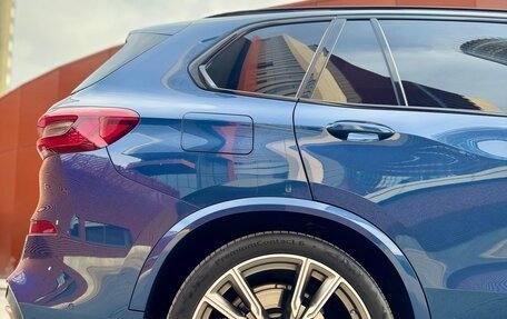 BMW X5, 2019 год, 5 990 000 рублей, 5 фотография