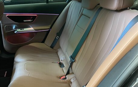 Mercedes-Benz E-Класс, 2024 год, 9 800 000 рублей, 23 фотография