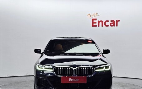 BMW 5 серия, 2022 год, 3 129 000 рублей, 2 фотография