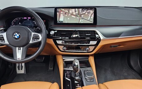 BMW 5 серия, 2022 год, 3 129 000 рублей, 9 фотография