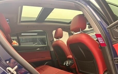 Alfa Romeo Stelvio, 2022 год, 3 100 000 рублей, 7 фотография