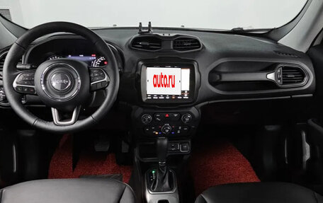 Jeep Renegade I рестайлинг, 2022 год, 1 950 000 рублей, 5 фотография