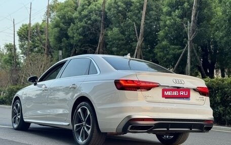 Audi A4, 2022 год, 2 000 010 рублей, 9 фотография
