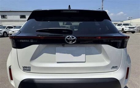 Toyota Yaris Cross, 2021 год, 1 337 000 рублей, 4 фотография