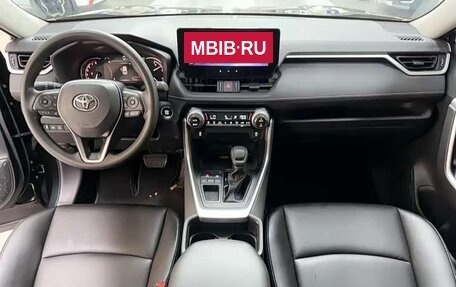 Toyota RAV4, 2024 год, 2 684 000 рублей, 7 фотография