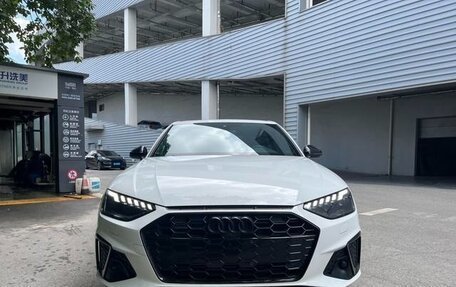 Audi A4, 2022 год, 2 370 000 рублей, 2 фотография