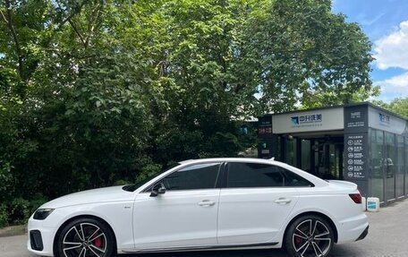 Audi A4, 2022 год, 2 370 000 рублей, 3 фотография