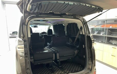Toyota Vellfire II, 2020 год, 4 200 000 рублей, 8 фотография