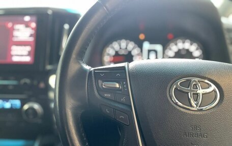 Toyota Vellfire II, 2020 год, 4 200 000 рублей, 16 фотография