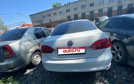 Volkswagen Jetta VI, 2013 год, 750 000 рублей, 5 фотография