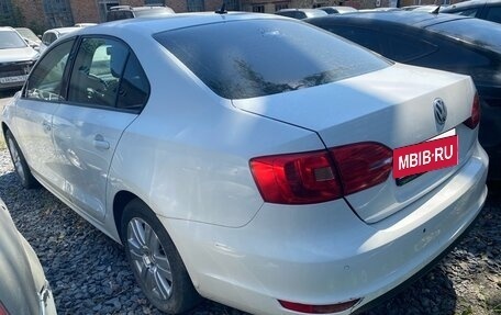 Volkswagen Jetta VI, 2013 год, 750 000 рублей, 3 фотография
