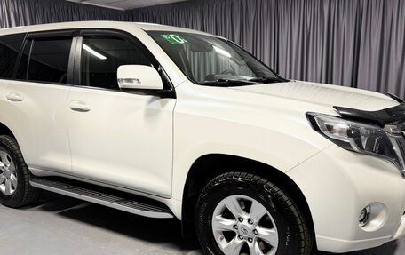 Toyota Land Cruiser Prado 150 рестайлинг 2, 2014 год, 2 600 000 рублей, 3 фотография