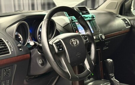 Toyota Land Cruiser Prado 150 рестайлинг 2, 2014 год, 2 600 000 рублей, 13 фотография