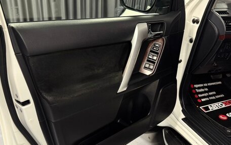 Toyota Land Cruiser Prado 150 рестайлинг 2, 2014 год, 2 600 000 рублей, 9 фотография