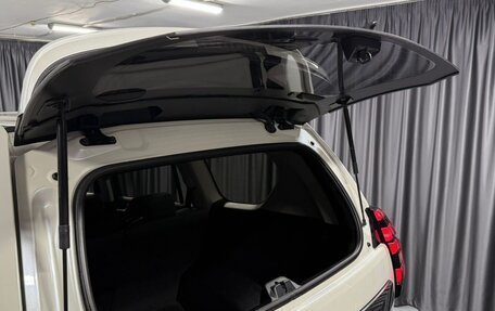 Toyota Land Cruiser Prado 150 рестайлинг 2, 2014 год, 2 600 000 рублей, 25 фотография