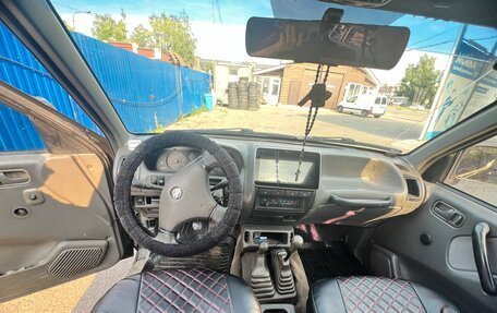Nissan Terrano II рестайлинг, 1993 год, 700 000 рублей, 7 фотография