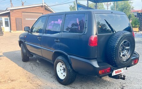 Nissan Terrano II рестайлинг, 1993 год, 700 000 рублей, 5 фотография