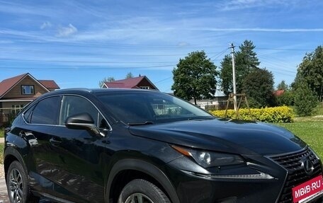 Lexus NX I, 2017 год, 2 650 000 рублей, 8 фотография