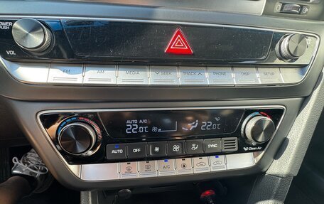 Hyundai Sonata VII, 2017 год, 1 745 000 рублей, 2 фотография